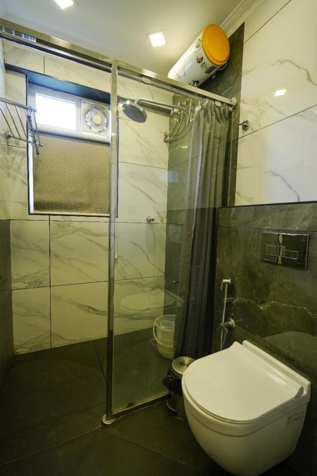 Lumino Winter Castle Hotel Pooppara Ngoại thất bức ảnh
